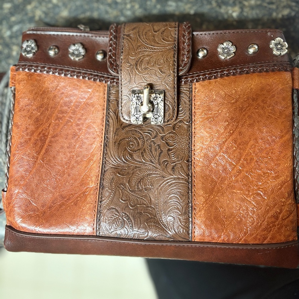 Marc Chantal leather western purse